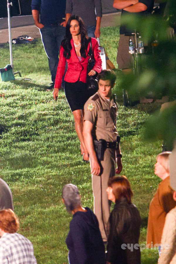 scream4behind (13)